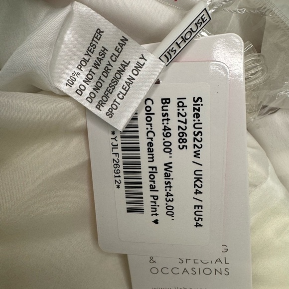 JJ’S HOUSE  Off the Shoulder Floor-Length Chiffon Bridesmaid Dress Size 22 #356 - Picture 14 of 16